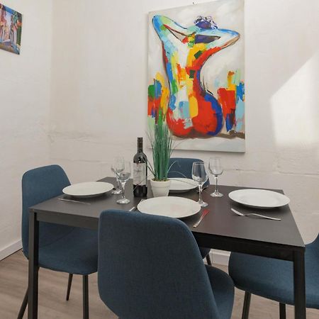 Stylish Valletta 2 Bedrooom City Centre Apartment With Terrace Exterior photo