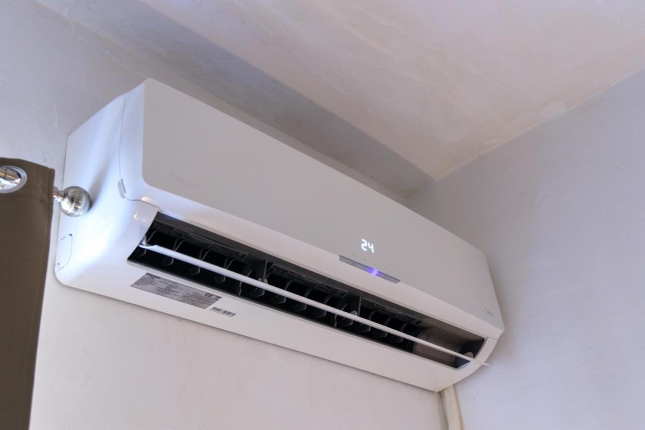 Stylish Valletta 2 Bedrooom City Centre Apartment With Terrace Exterior photo
